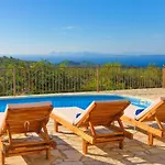 Vista Mare Isavros * Arvanitakeika
