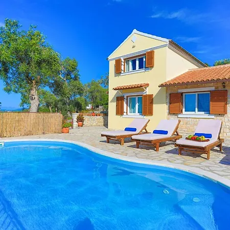 Vista Mare Isavros *