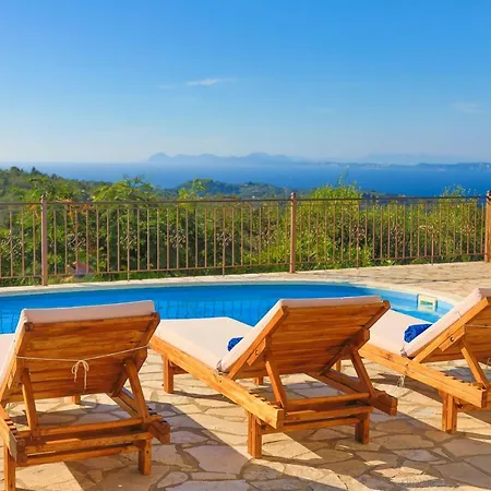 Vista Mare Isavros * Arvanitakeika