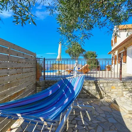 Vista Mare Isavros Βίλα *