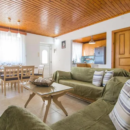 Vista Mare Isavros Villa