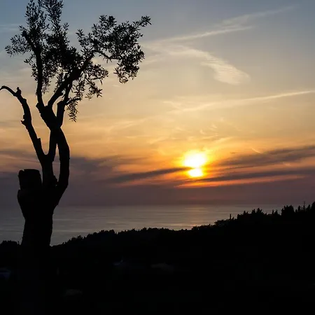 Vista Mare Isavros * Arvanitakeika